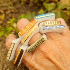 anillos porcelana lustre oro combinables